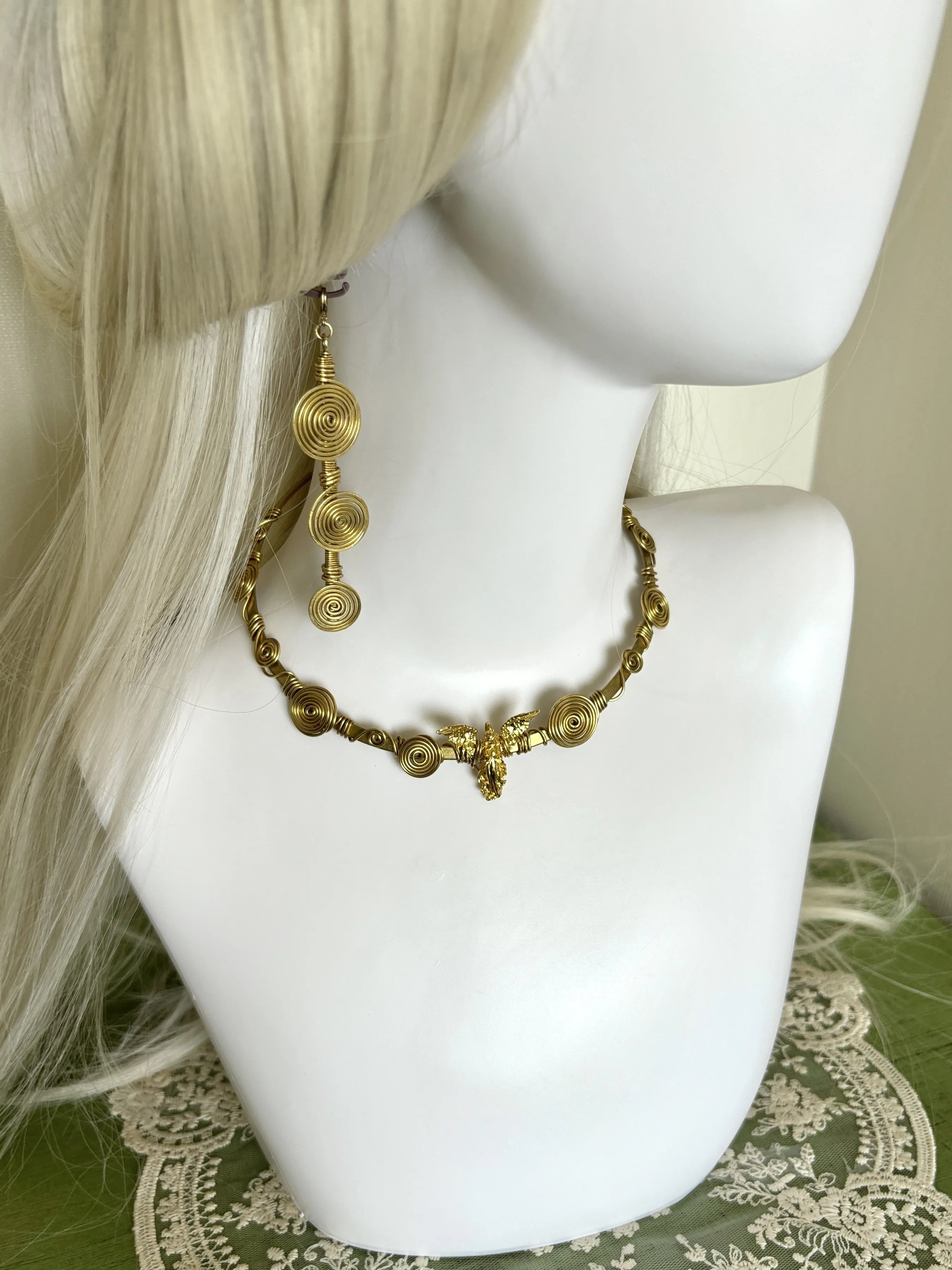 Luna's Blessing  Spiral Choker