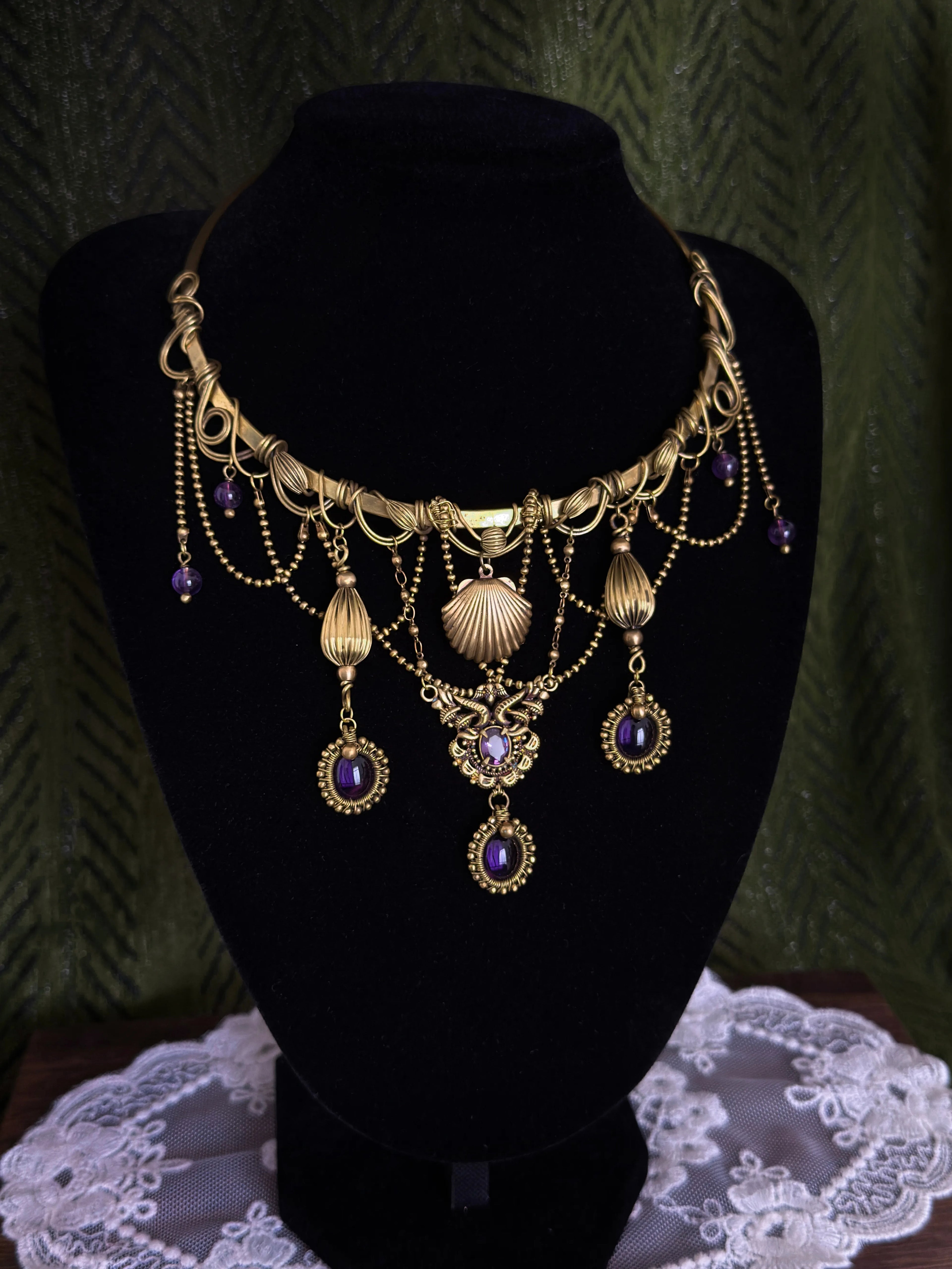 Crimson Sea Witch Choker & Amethyst